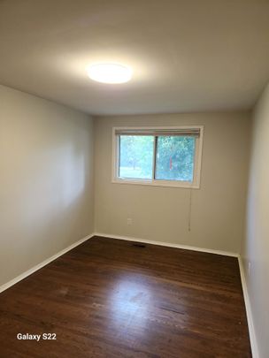 For Lease - 139 Macgregor Crescent Unit# Upper Unit, Waterloo, Ontario - Photo 1