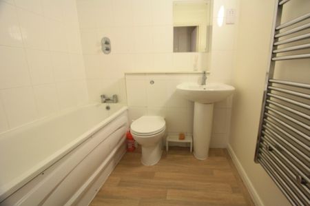 1 Bed Flat, Wyndhams Court, CR7 - Photo 5