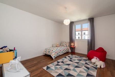 4.5 Zimmer, 122 m², 2. Stock - Photo 2