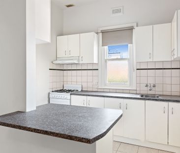 61 Williams Road, Windsor VIC 3181 - House For Rent | Domain - Photo 6