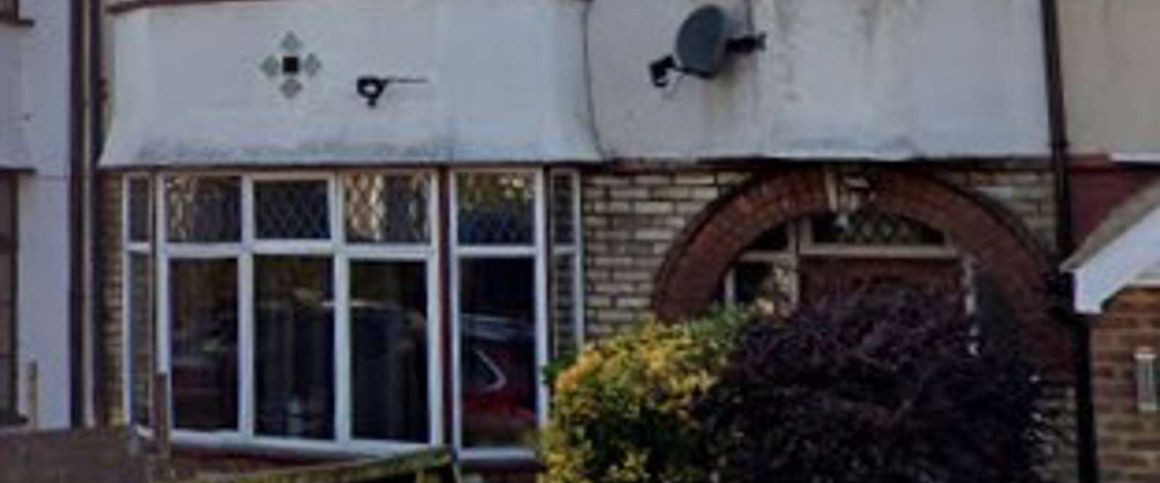 Colin Gardens Room GA - Photo 1