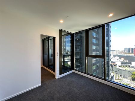 903/81 City Road - Photo 4