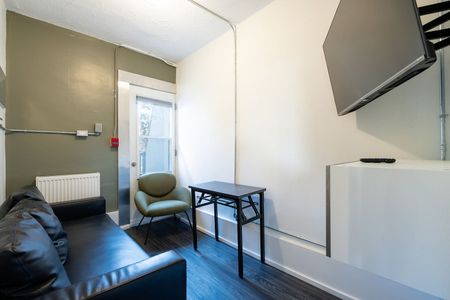 The New York | All-Inclusive Suites near the Byward Market - Photo 2