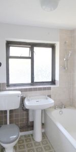 2 bedroom maisonette to rent - Photo 4