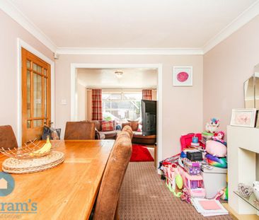 3 bed Semi-Detached House for Rent - Photo 4