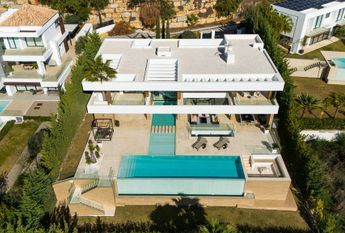 5 bedroom luxury Villa for rent in Marbella, Andalusia