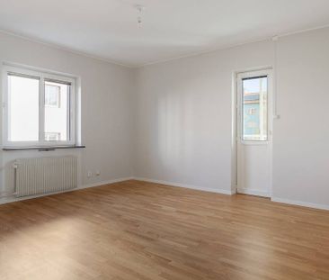 Carlavägen, Eskilstuna - Photo 3