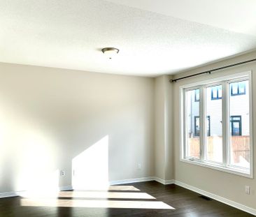 For Lease - 850 ELEMENT Private, Kanata, Ontario - Photo 2