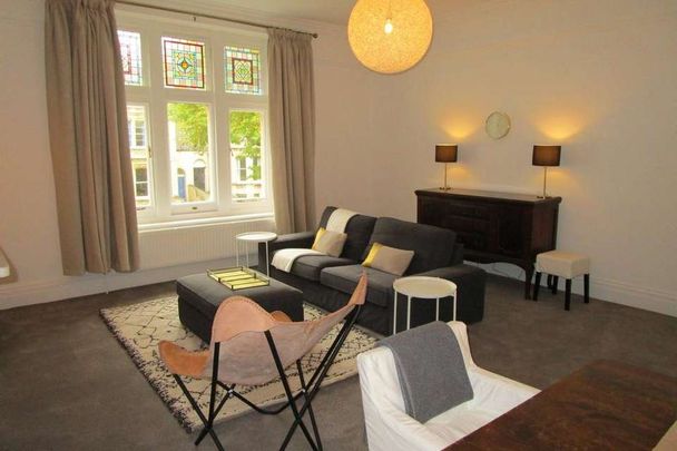 3 bedroom flat to rent - Photo 1