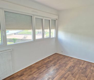 A LOUER Appartement 50000 Saint-lo 2 pièce(s) 46.60 m2 - Photo 2