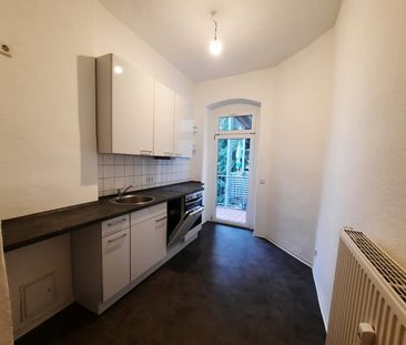 2-Raumwohnung inkl. Einbauküche sucht Nachmieter ! - Foto 1