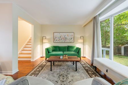 For Lease - 1920 Truscott Drive Unit# Main, Mississauga, Ontario - Photo 2