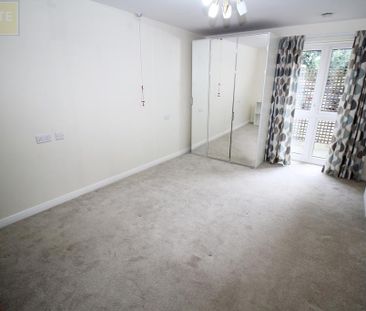 2 bedroom apartment to rent - Photo 4