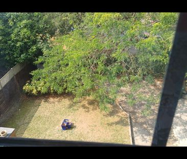 Room in a Shared House, Henleaze Road, BS9 - Photo 6