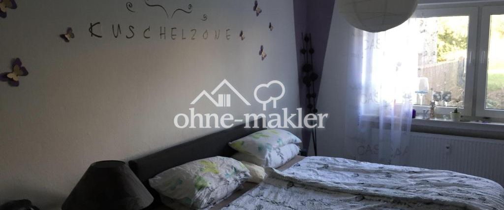 Sehr schöne 3,5 Zimmer Wohnung Balkon + Garage - Foto 1