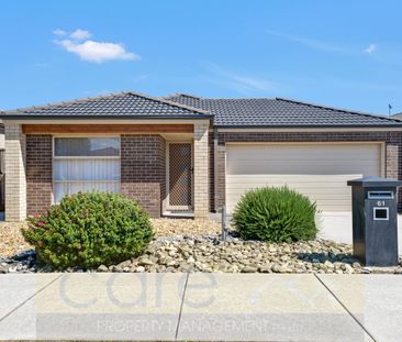 Massive, Modern and Fully Featured - Photo 4