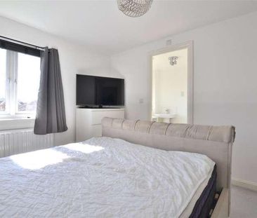 Aspen Way, Brockworth, Gloucester, GL3 - Photo 4