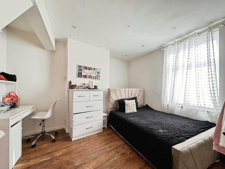 5 bedroom house to rent - Photo 4