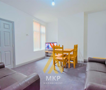 5 bedroom terraced house to rent - Photo 1 | Rentumo