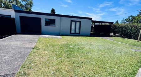 Newly refurbished sunny 4 bedroom - Photo 5