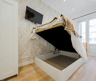 Calle del Marqués del Duero, Madrid, Community of Madrid 28001 - Photo 1