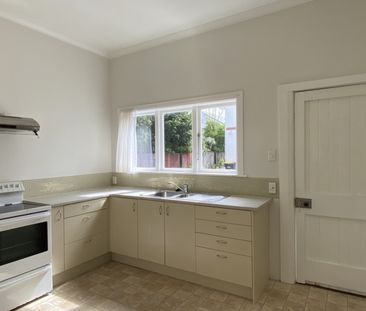 7 Trafalgar Street, Johnsonville - Photo 5