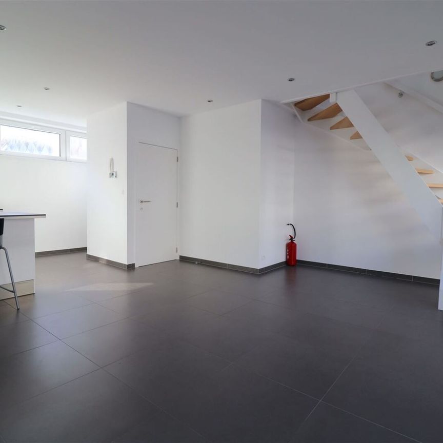 Moderne flat met terras - Foto 1