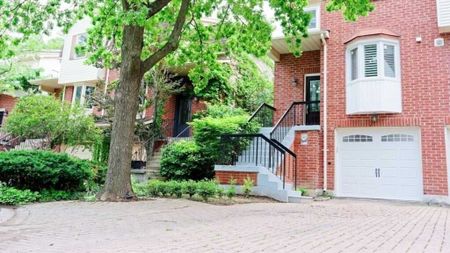 For Lease - 16 Normandy Place, Oakville, Ontario - Photo 2