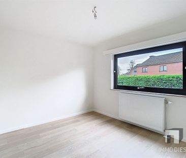 Gerenoveerd appartement met twee slaapkamers - Foto 4