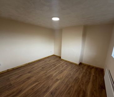 Heol Dewi Sant, Penllergaer, SWANSEA - Photo 5