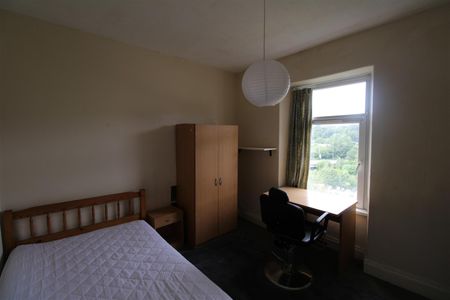 House - Terraced For Rent Wood Road, Pontypridd - Photo 4