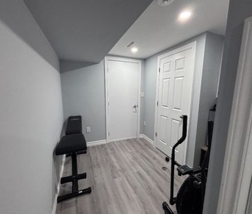 For Lease - 4272 Murvel Avenue Unit# Lower, Burlington, Ontario - Photo 2