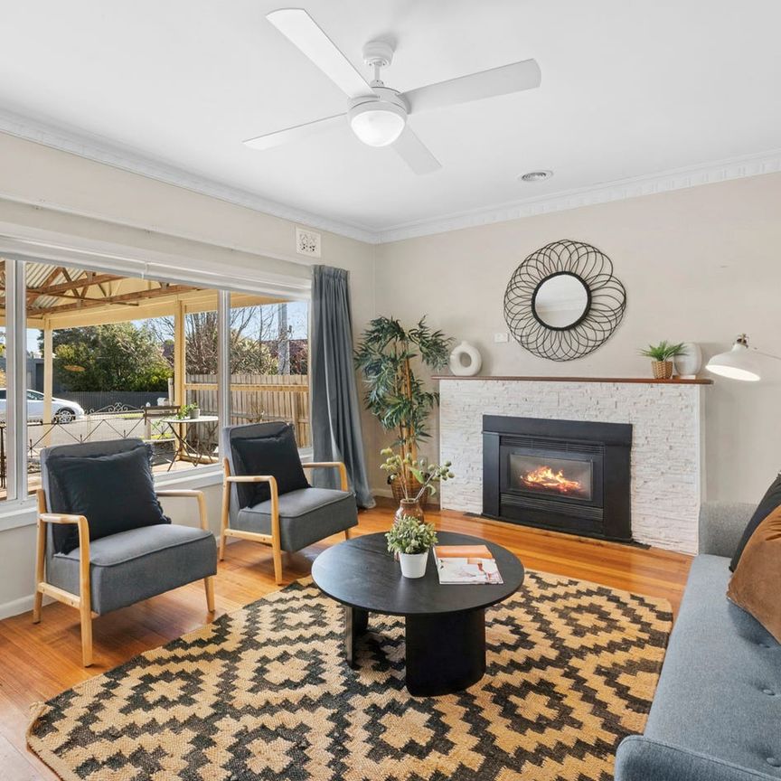 Delightful family home moments from Pakington Street - Photo 1