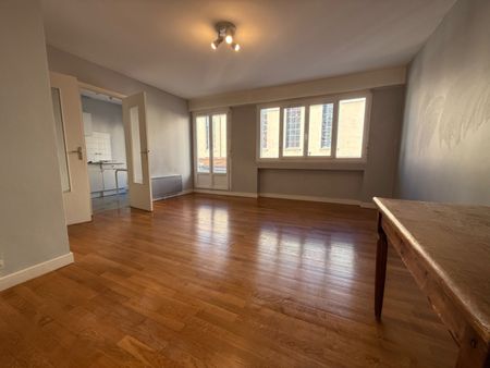 Location Appartement 1 pièce 34m² GRENOBLE 38000 - Photo 3