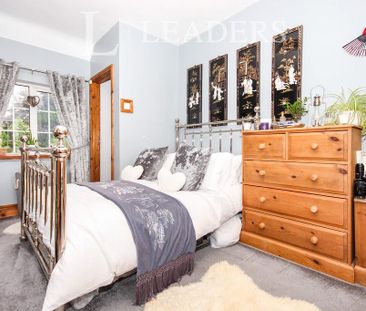 2 bedroom semi-detached house to rent - Photo 3