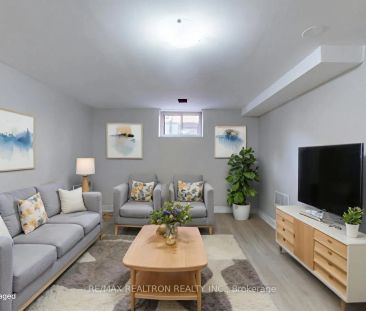 19 Lilian Drive #Lower - Photo 1