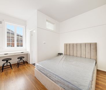 The Ultimate in Lifestyle Convenience - Partly Furnished - Photo 5