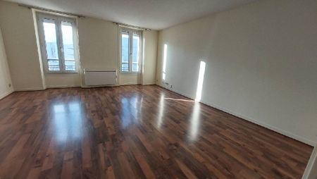 APPARTEMENT - Photo 2