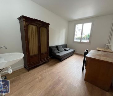 Location Appartement 1 pièce 11m² VIROFLAY 78220 - Photo 2