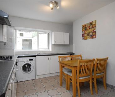 4 bedroom house to rent - Photo 5