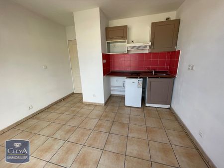 Location Appartement 1 pièce 18m² LE TAMPON 97430 - Photo 2