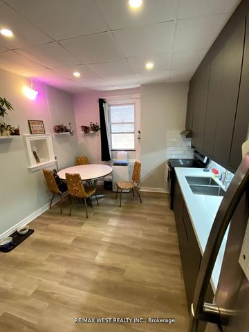 For Lease - 926 College Street Unit# Main Fl, Toronto, Ontario - Photo 5