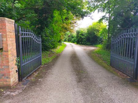 Chester High Road, Neston, CH64 3TE - Photo 5