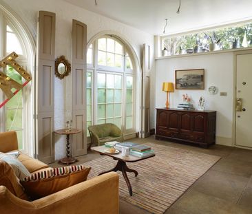 3 Bed Detached House, Rectory Grove, SW4 - Photo 2