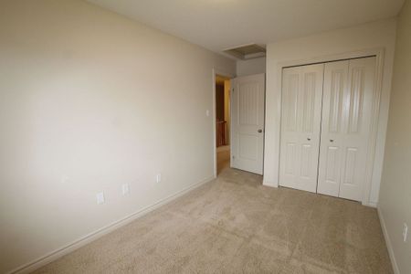 44 Waterford Drive - Photo 4