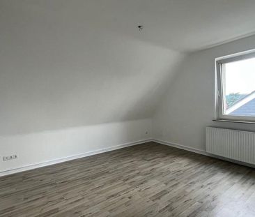 Neue 3 Zimmerwohnung mit Garage in ruhiger Lage zu vermieten - Photo 1