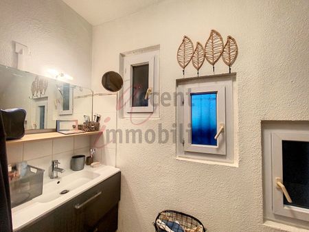 Noves Appartement T2 avec cour + abris, - Photo 4