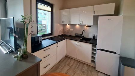 Cicha kawalerka z balkonem blisko metra 30.22 m² - Zdjęcie 5