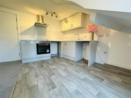 1 bedroom flat to rent - Photo 3