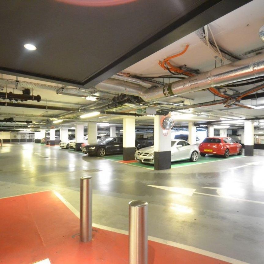 Kew Bridge Road, Brentford, TW8 - Photo 1